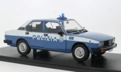 Mitica Alfa Romeo Alfetta 2000, 1978, Polizia, 1:18, Hot