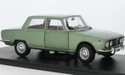 Mitica Alfa Romeo 1750 Berlina, hellgrün, 1968, 1:18, New