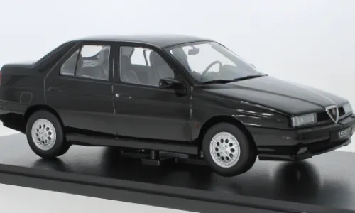 Triple 9 Collection Alfa Romeo 155, schwarz, 1996, 1:18, Best