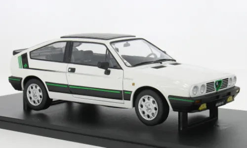 Mitica Alfa Romeo Sprint 1.5, weiss, 1984, 1:18, Sale