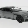 Welly Aston Martin DBS, grau/schwarz, 1:24, Best