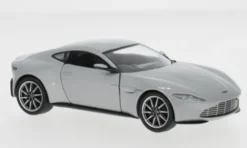 Corgi Aston Martin DB10, silber, 1:36, Sale