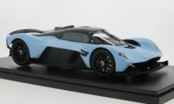 GT Spirit Aston Martin Valkyrie, hellblau, 2023, 1:18, Clearance
