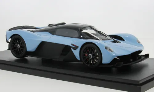 GT Spirit Aston Martin Valkyrie, hellblau, 2023, 1:18, Clearance