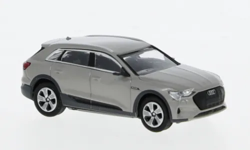 Minichamps Audi E-Tron, beige, 2020, 1:87, Outlet