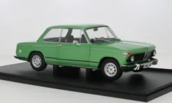 Solido BMW 1602, grün, 1971, 1:18, Outlet