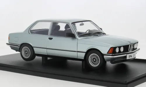 Solido BMW 323i (E21), blau, 1980, 1:18, Outlet