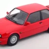 KK Scale BMW 320iS (E30), rot, 1989, 1:18, Sale