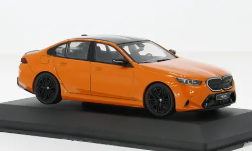 Solido BMW M5 (G90), orange, 1:43, Sale