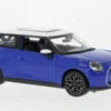 Maisto BMW Mini Cooper SE (J01), blau/weiss, 2024, 1:24, New