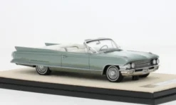 Stamp Models Cadillac Series 62 Cabriolet, hellgrün, 1962, 1:43, New
