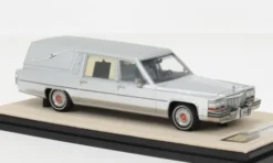 Stamp Models Cadillac Superior Hearse, silber, 1980, 1:43,