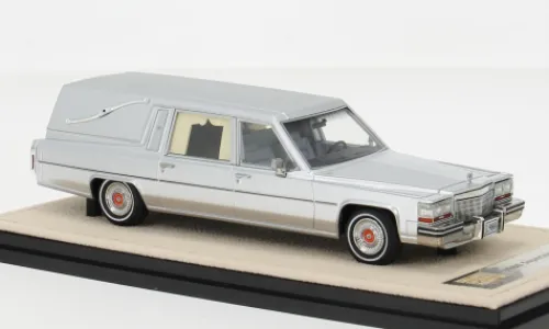 Stamp Models Cadillac Superior Hearse, silber, 1980, 1:43,