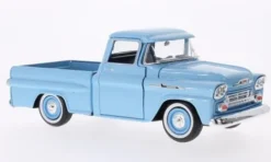 Motormax Chevrolet Apache Fleetside Pick Up, hellblau, 1958, 1:24, Online