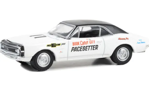 Greenlight Chevrolet Camaro SS, 1967, Book Chevy City Pacesetter, 1:64, Hot