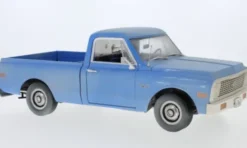 Highway 61 Chevrolet C-10 Pick Up, hellblau, 1971, The Texas Chainsaw Massacre, 1:18,