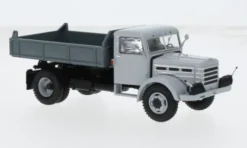 Premium ClassiXXs Csepel D-445, hellgrau/dunkelgrau, 1:43, Sale