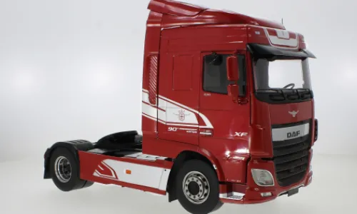 Premium ClassiXXs DAF XF Space Cab, rot, 2018, 1:18, Best