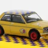 Tarmac Works Datsun 510, gelb/Dekor, 1:64, Clearance