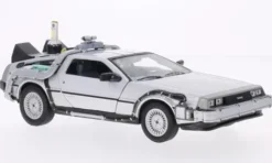 Welly DeLorean Time Machine, Back To The Future II, 1:24, Outlet