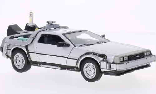 Welly DeLorean Time Machine, Back To The Future II, 1:24, Outlet