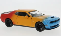 Motormax Dodge Challenger Hellcat SRT, gelb/Dekor, 2018, 1:24, New