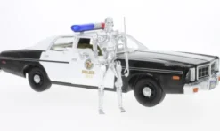 Greenlight Dodge Monaco, 1977, Metropolitan Police, 1:18, Discount