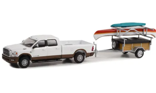 Greenlight Dodge RAM 2500 Limited Longhorn, weiss, 2022, 1:64, Hot