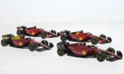 Bburago Ferrari 4er Set: Ferrari Racing Formula 1, Formel 1, 1:43, Hot