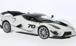 Bburago Ferrari FXX-K Evo, weiss/grau, 2018, 1:18, Sale