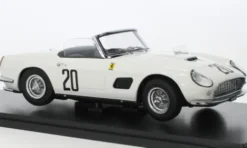 KK Scale Ferrari 250 GT California Spyder, 24h Le Mans, 1960, N.A.R.T., #20, J.Schlesser/W.Sturgis, 1:18, Clearance