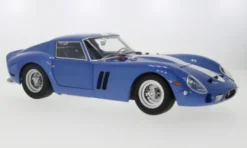 KK Scale Ferrari 250 GTO, blau/weiss, 1962, 1:12, Sale