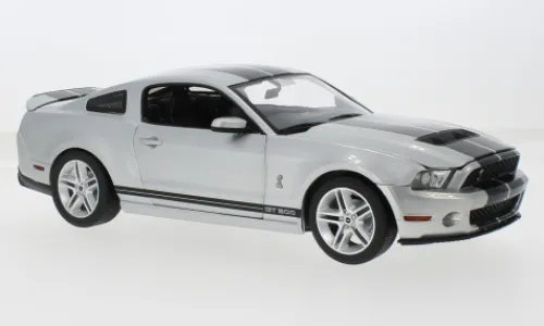 Greenlight Ford Mustang Shelby GT 500, silber/schwarz, 2011, 1:18, Best