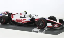 Minichamps Haas VF-22, Formel 1, GP Bahrain, 2022, Haas F1 Team, #47, M.Schumacher, 1:18, Outlet
