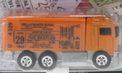 Hot Wheels Premium - Hiway Hauler, The Beatles, 1:64, Clearance