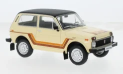 WhiteBox Lada Niva 5000, beige/Dekor, 1980, 1:24, Hot