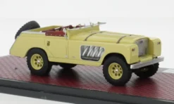 Matrix Land Rover 109 Bell Aurens Longnose, gelb, 2008, 1:43, Outlet