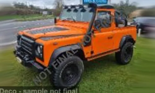 Solido Land Rover Defender 90, orange, 1:18,