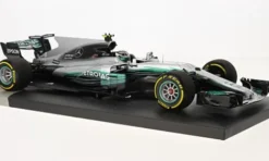 Minichamps Mercedes AMG F1 W08 EQ Power+, Formel 1, GP China, 2017, Mercedes AMG Petronas F1, #77, V.Bottas, 1:18, Sale