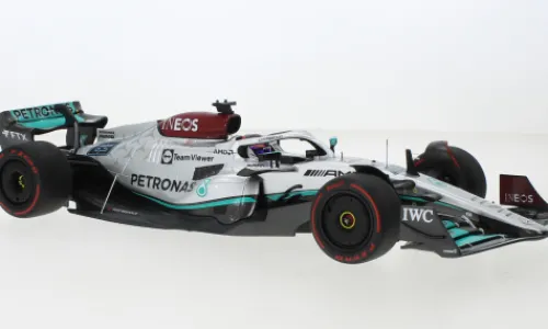 Minichamps Mercedes AMG W13 E Performance, Formel 1, GP Spanien, 2022, Mercedes AMG Petronas Formula One Team, Petronas, #63, G.Russell, 1:18, Outlet