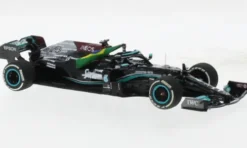 Minichamps Mercedes AMG W12 E Performance, Formel 1, GP Brasilien, 2021, Mercedes AMG Petronas Formula One Team, Petronas, #44, L.Hamilton, 1:43, Clearance