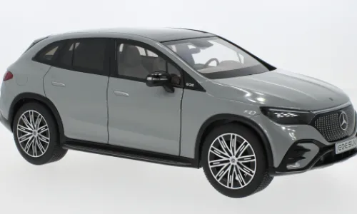 I-NZG Mercedes EQE SUV (X294) AMG Line, hellgrau, 2023, 1:18, Hot