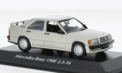 Maxichamps Mercedes 190E (W201) 2.3-16, beige, 1984, 1:43, Online