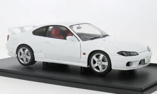 Solido Nissan Silvia S15 Spec-R Aero, weiss, 1:18,