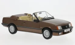 WhiteBox Opel Ascona C Cabriolet, dunkelbraun, 1985, 1:24, Clearance