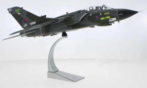 Corgi Panavia Tornado GR.1, 1998, 1:48, Hot