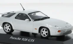 Maxichamps Porsche 928 GTS, silber, 1991, 1:43, New