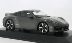 Minichamps Porsche 911 (992) Sport Classic, grau, 2022, 1:18, Hot