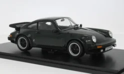 KK Scale Porsche 911 (930) Turbo 3.3, dunkelgrün, 1977, 1:18, Hot