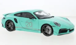 Minichamps Porsche 911 (992) Turbo S Sport Design, grün, 2021, 1:18, Clearance